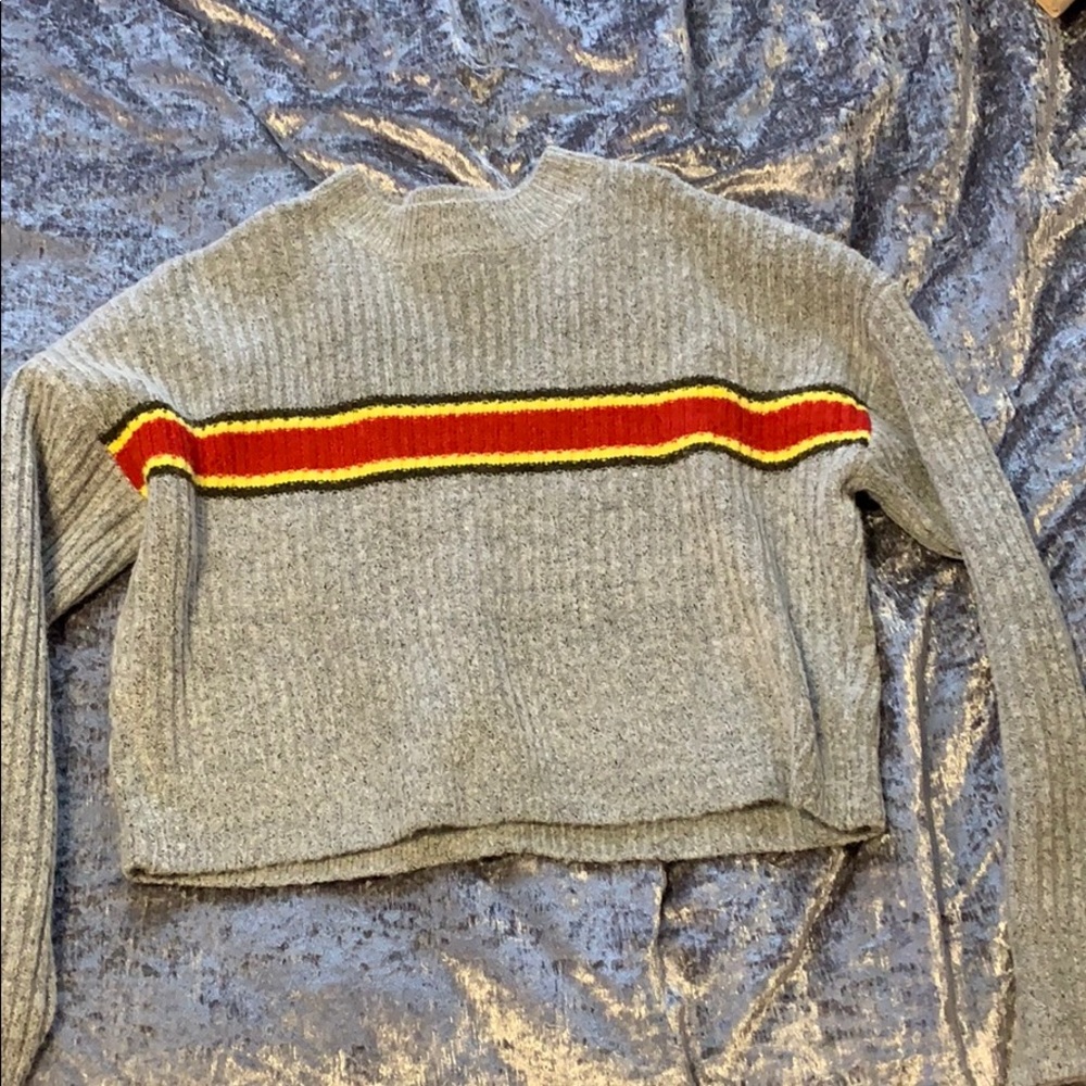 Cropped sweater